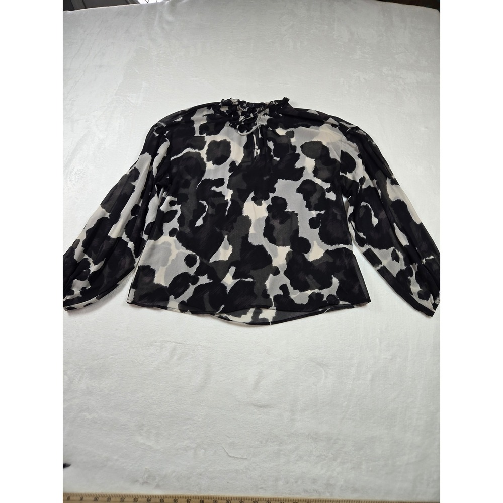 Sanctuary Abstract Animal Print‎ Smocked Neck Balloon Sleeve Blouse Black Gray S